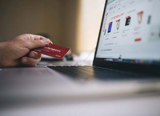 Kupowanie ubrań w sklepie sportowym online – czy warto