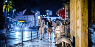 Czy skuter może jeździć po autostradzie? Czy skuter może jeździć po autostradzie?