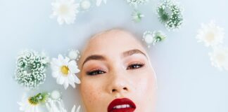 Co daje kąpiel w słonej wodzie? Co daje kąpiel w słonej wodzie?