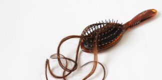 Co hamuje wypadanie włosów? Co hamuje wypadanie włosów?