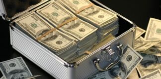 Ile zarabia dentysta bez gabinetu? Ile zarabia dentysta bez gabinetu?