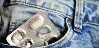 Jak dawkować srebro koloidalne do picia? Jak dawkować srebro koloidalne do picia?