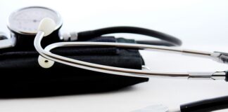 Czym się różni stetoskop pediatryczny od internistycznego? Czym się różni stetoskop pediatryczny od internistycznego?