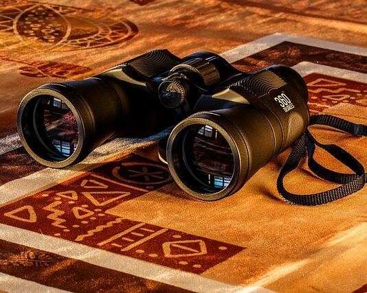 Jak długo można nosić soczewki bez zdejmowania? Jak długo można nosić soczewki bez zdejmowania?