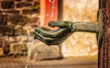 Czym najlepiej czyścić baterie łazienkowe?