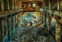 Ile miejsca wokół rury? Ile miejsca wokół rury?