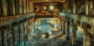 Ile miejsca wokół rury? Ile miejsca wokół rury?