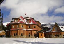 Czy ortezę zakładać na skarpetki?